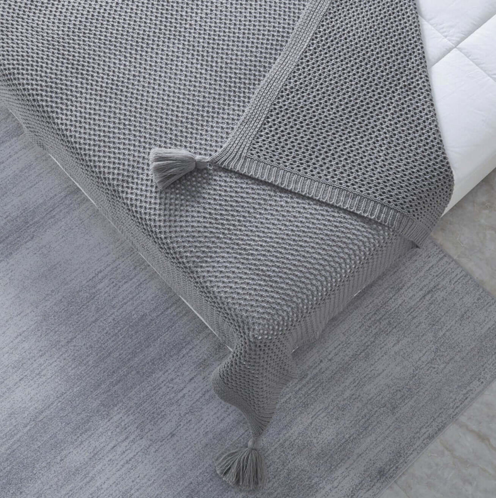 Knitted Acrylic Throw Blanket 50' X 60' (7 Colors)