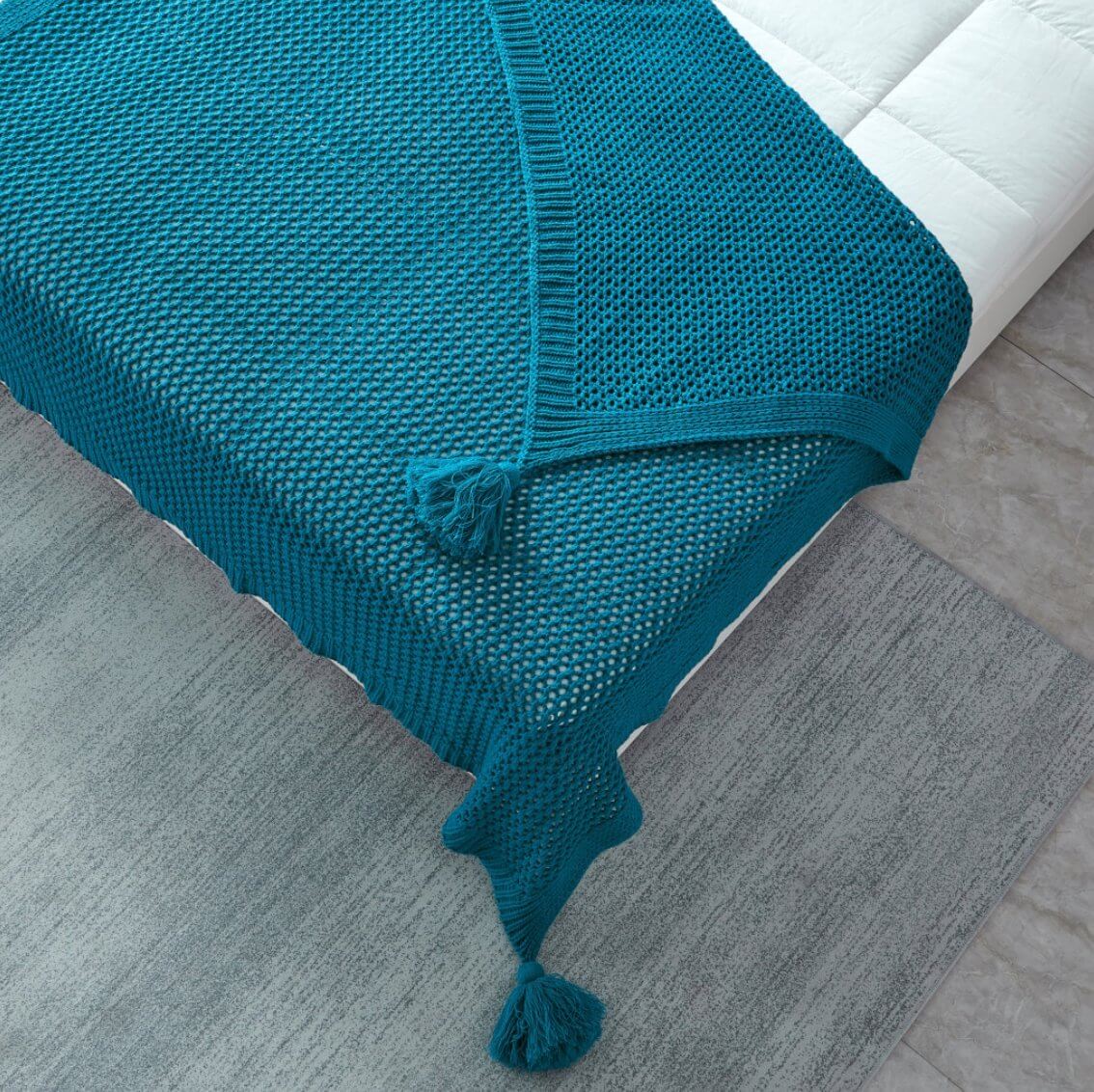 Knitted Acrylic Throw Blanket 50' X 60' (7 Colors)