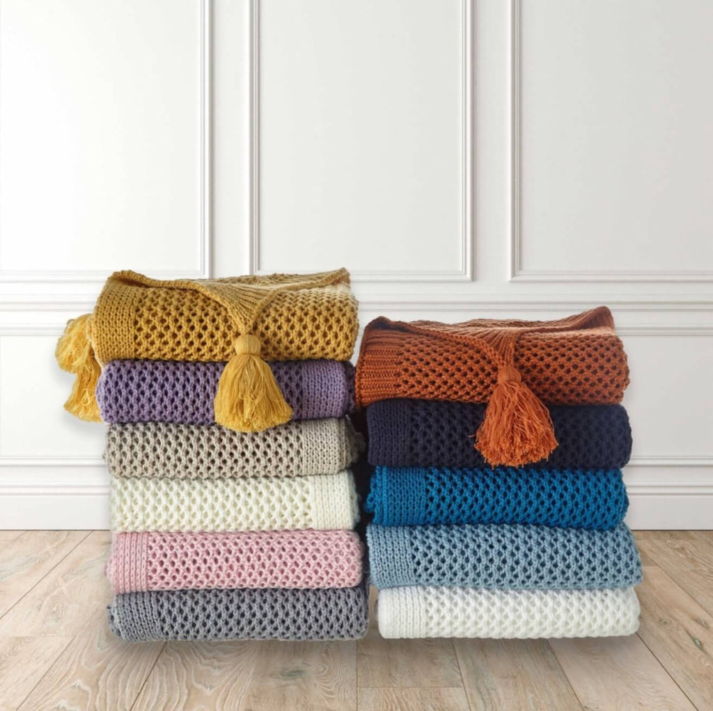 Knitted Acrylic Throw Blanket 50' X 60' (7 Colors)